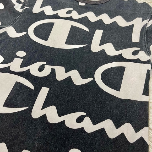 Size L Vintage Champion T-Shirt Vintage 90s All Over Print‎ Black Distressed Y2K - Picture 3 of 15